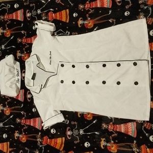 Women's kiss the cook Halloween costume Lg.